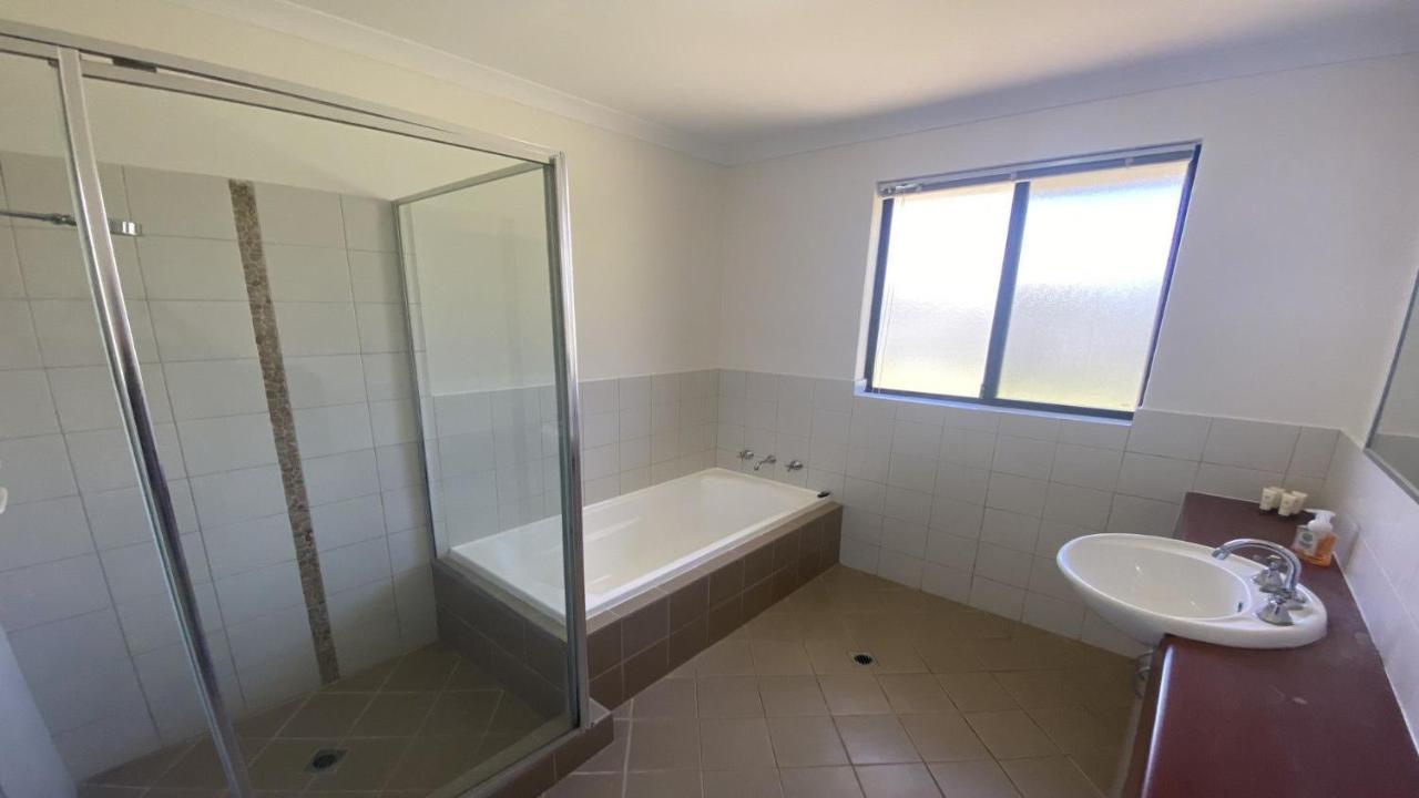 Villa Maniki Gardens Jurien Bay Exterior foto